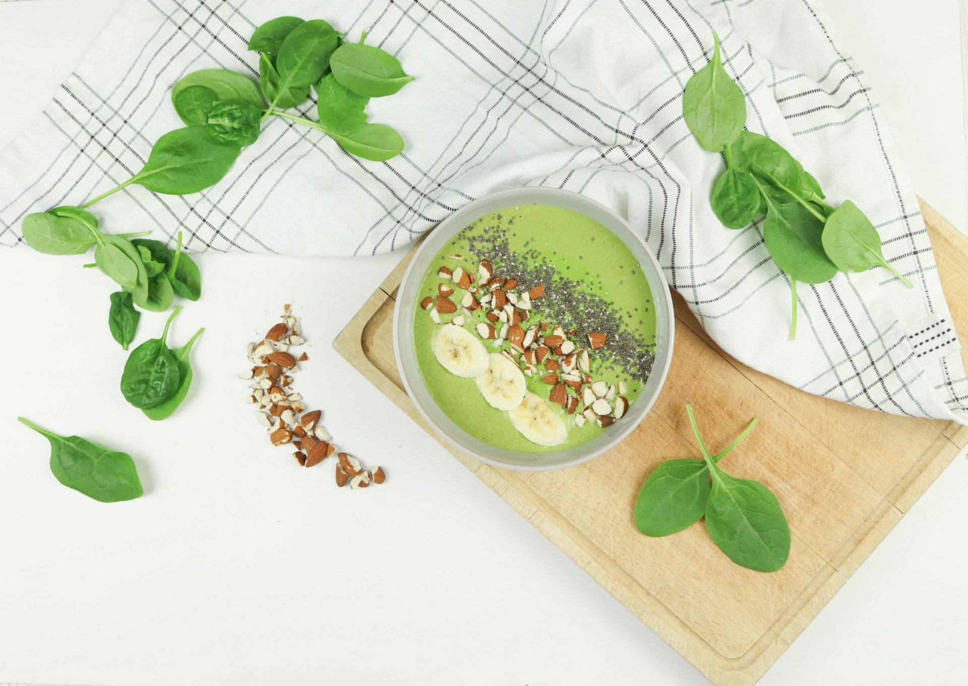 Grüne Smoothie-Bowl